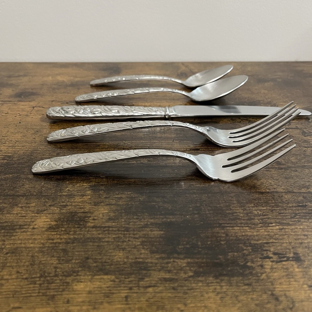 Vtg Reed And Barton Oakleaf Acorn 5 Piece Place Setting Stainless Steel Flatware - Picture 3 of 9
